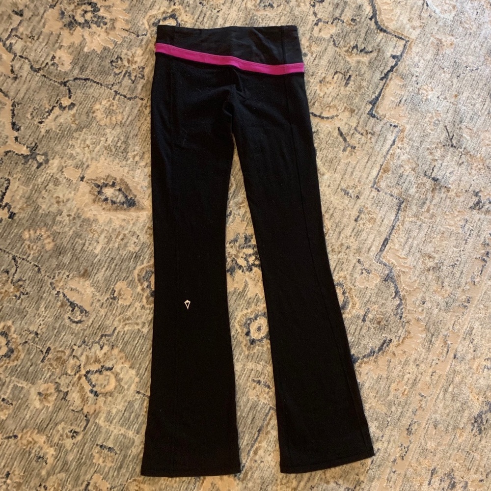 Ivivva Yoga pants reversible!!